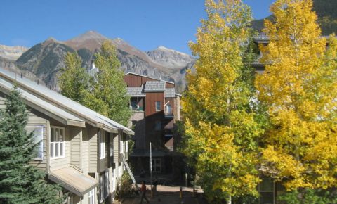 1 bed 1 bath Condo $149,000