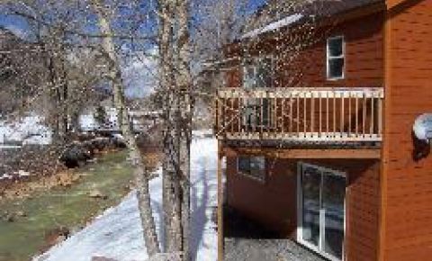 3 bed 2 bath Condo $161,500