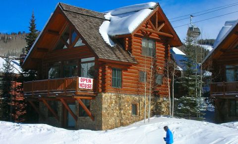 4 bed 3 bath Condo $999,000