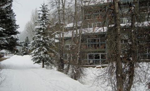 2 bed 2 bath Condo $649,500