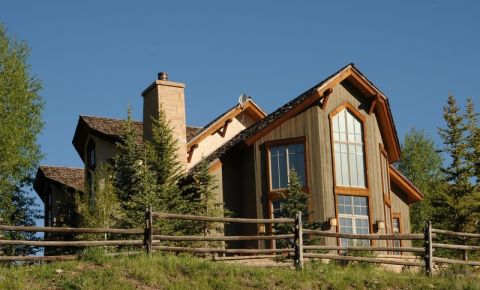 4 bed 5 bath Home $1,599,000