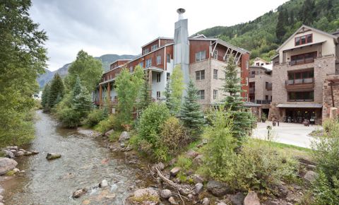 3 bed 4 bath Condo $1,200,000