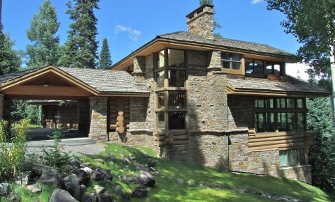 5 bed 5 bath Home $2,750,000