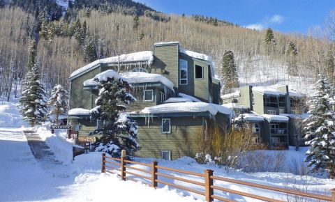 3 bed 3 bath Condo $995,000