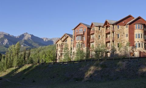 3 bed 3 bath Condo $895,000