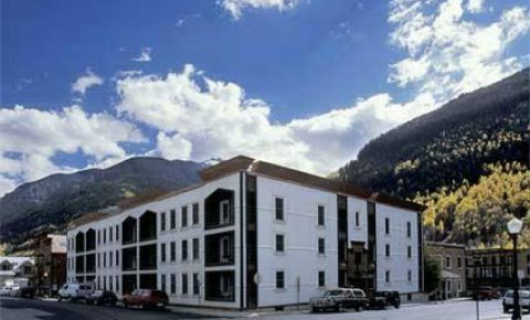 2 bed 1 bath Condo $299,000