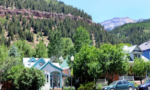 3 bed 3 bath Home $879,000