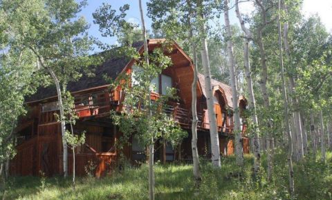 5 bed 3 bath Home $735,000