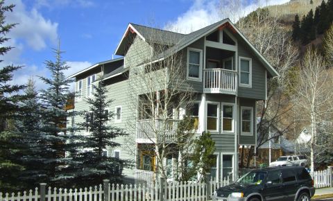 4 bed 4 bath Home $1,690,000