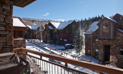 2 bed 2 bath Condo $499,000