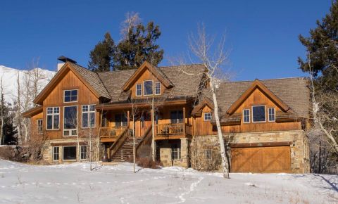 4 bed 5 bath Home $1,900,000