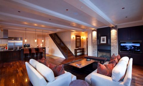 3 bed 4 bath Condo $3,195,000