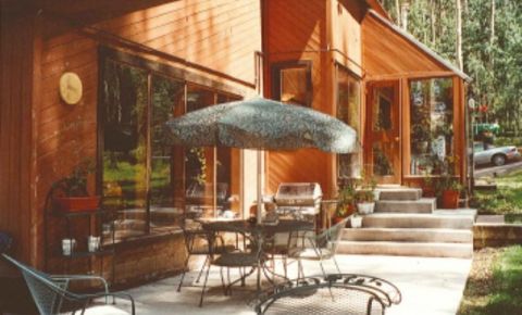 6 bed 5 bath Home $875,000