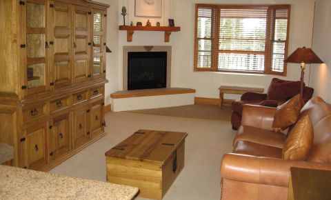 2 bed 2 bath Condo $379,000