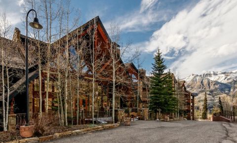 4 bed 4 bath Condo $34,000