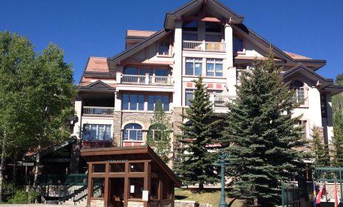 3 bed 3 bath Condo $1,379,000