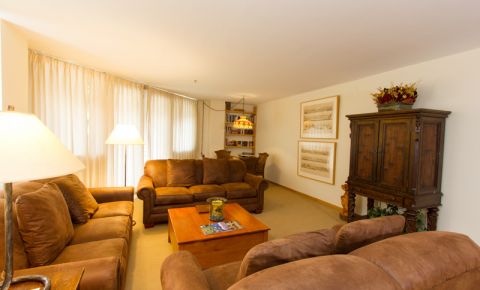 3 bed 2 bath Condo $999,000