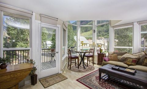 2 bed 2 bath Condo $675,000