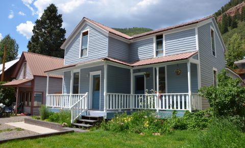 7 bed 4 bath Home $1,285,000