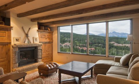 3 bed 4 bath Condo $1,395,000