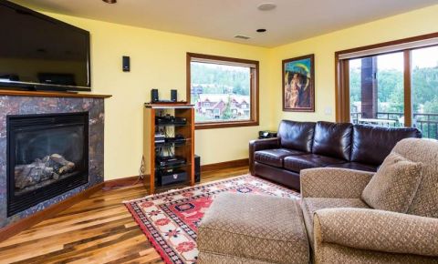 2 bed 2 bath Condo $305,000