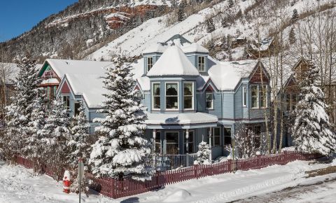 4 bed 5 bath Home $2,595,000