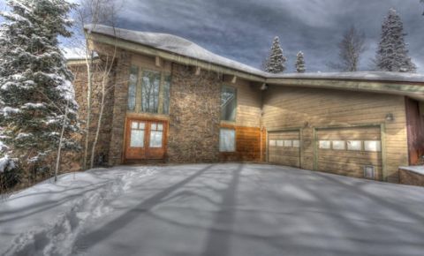 4 bed 4 bath Home $725,000