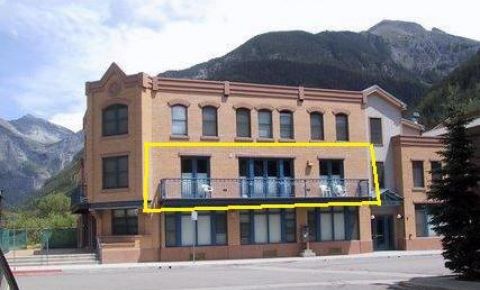 2 bed 2 bath Condo $615,000