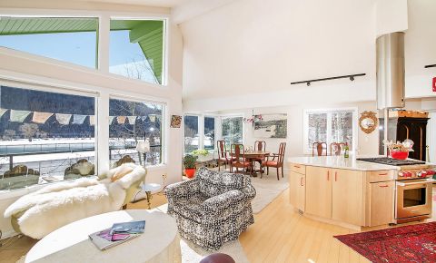 3 bed 2 bath Home $825,000