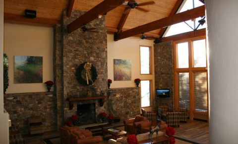 2 bed 2 bath Condo $379,000