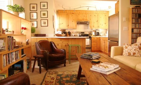 2 bed 2 bath Condo $595,000