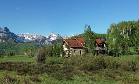 5 bed 5 bath Home $1,300,000