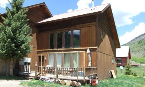 1 bed 1 bath Condo $159,000