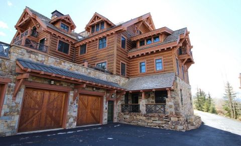 1 bed 1 bath Condo $329,000