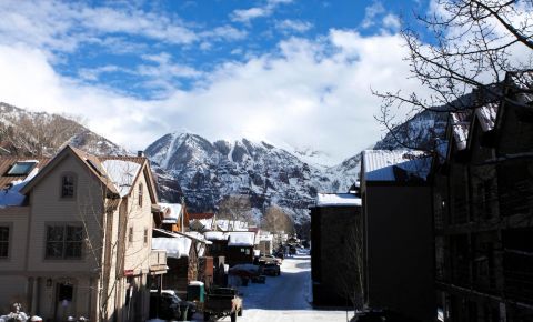 1 bed 1 bath Condo $310,000