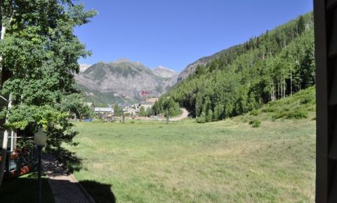 1 bed 1 bath Condo $349,000