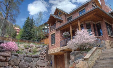 5 bed 6 bath Home $2,300,000