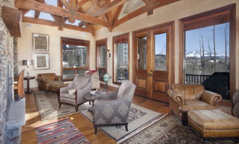 5 bed 5 bath Condo $3,400,000