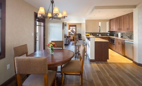 1 bed 1 bath Condo $699,900