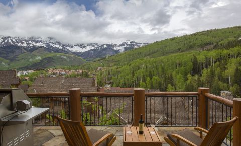 4 bed 4 bath Condo $1,850,000