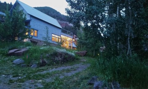 2 bed 3 bath Home $3,700,000