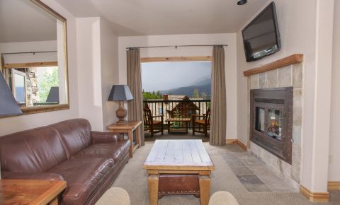 2 bed 2 bath Condo $375,000