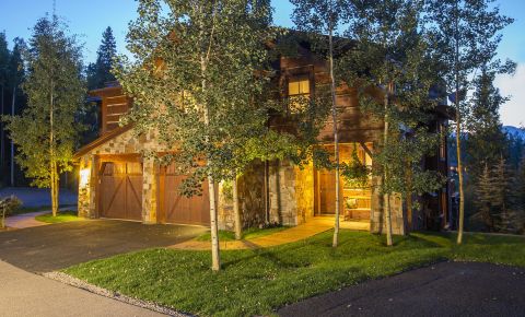 4 bed 5 bath Condo $2,395,000