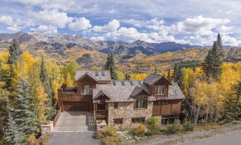 5 bed 5 bath Home $1,900,000