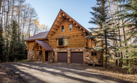 5 bed 4 bath Home $1,049,000