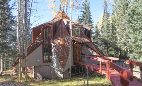 6 bed 5 bath Home $795,000