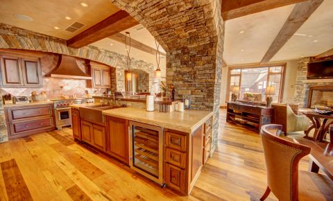 4 bed 4 bath Condo $2,550,000