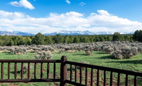 3 bed 2 bath Home $1,050,000