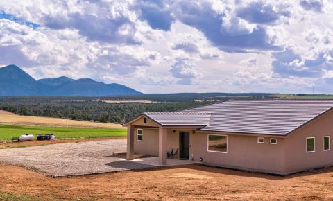 3 bed 2 bath Home $850,000