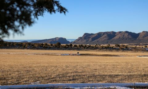 Ranch / Farm $460,000
